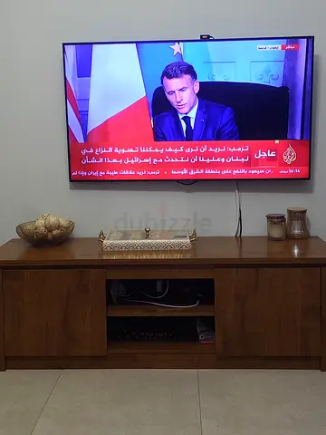 Tv table