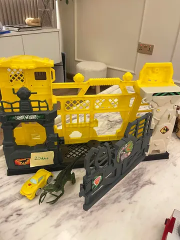 Playset Garage / Track Set - Yellow and Grey Kids Toy