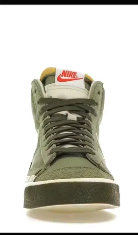 Nike Blazer Mid Pro Club
Oil Green Medium Olive (new)