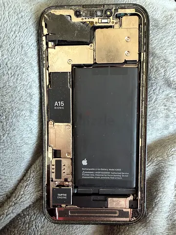 iPhone 13 battery replacement