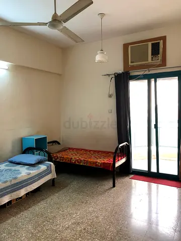 Spacious bedspace available for bachelor near DAFZA metro station