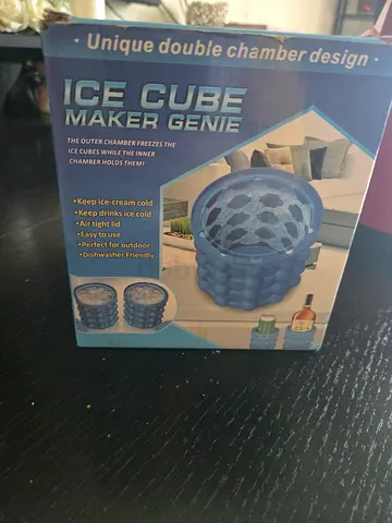 Ice Cube Maker Genie — Double Chamber Silicone Ice Tray (Like New)