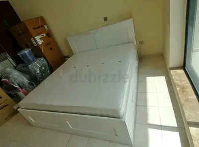 IKEA brimnessqueen size 160×200cm bed frame with headboard+ 4 big storage drawers with IKEA mattress