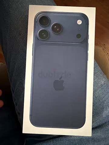 Sealed Blue iPhone 17 Pro max 1 tira (boxed) - Unused
