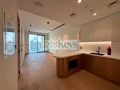 PREMIUM LIVING | BRAND NEW | BUILT IN APPLICANCES