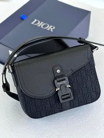 Messenger Bag