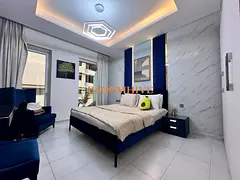 Vacant: High End Up Graded 1BHK Fully Furnished Ready Move in