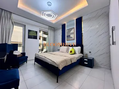 Vacant: High End UpGraded 1BHK Fully Furnished Ready Move in