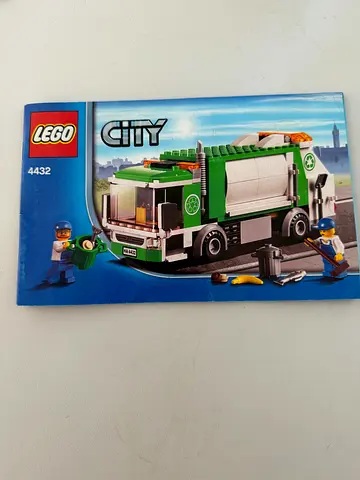 4432 LEGO City Garbage Truck