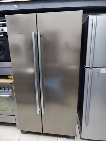 Siemens latest model side by side refrigerator 664 liter made in Germany