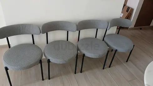 Set of 4 Grey Bouclé Dining Chairs with Black Legs