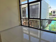 3-Bed Townhouse | Unfurnished | 2 Parking