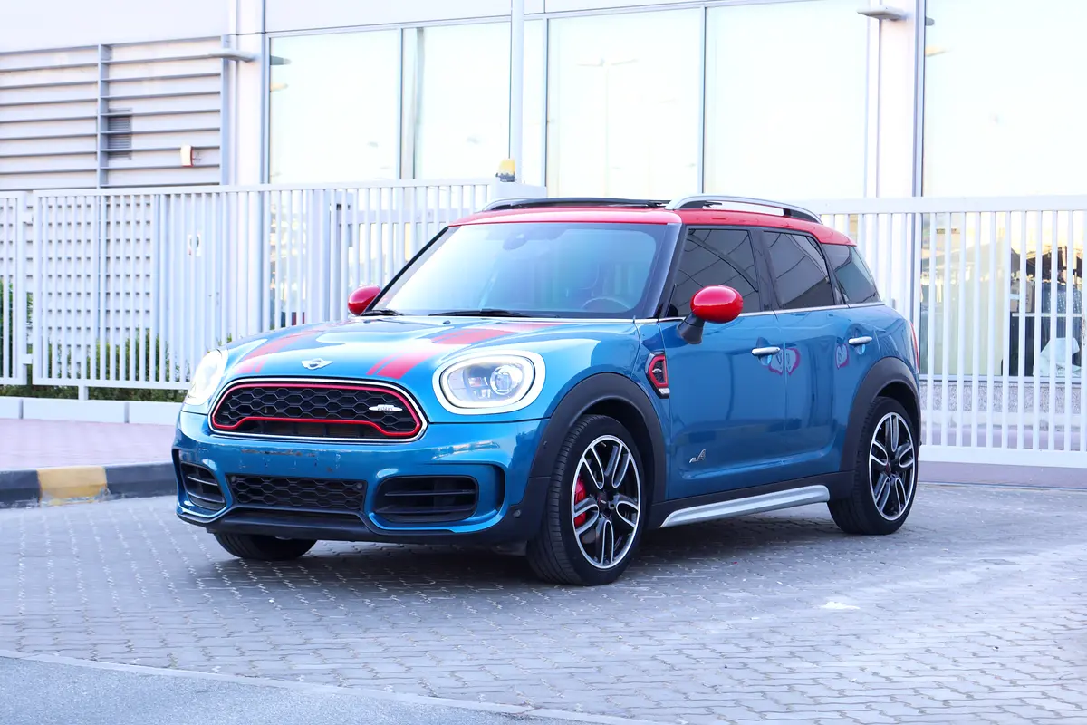MINI Cooper 2017 — photo 1 of 16