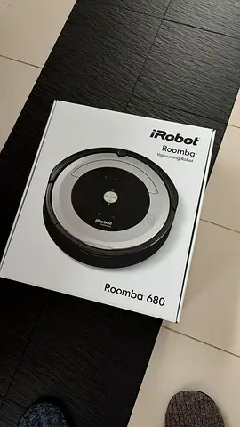iRobot Roomba 680 Robot Vacuum - Good Condition