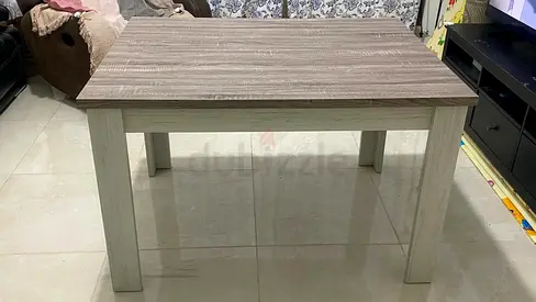 Homerus 4 seater dinning table with ikea chairs(4)