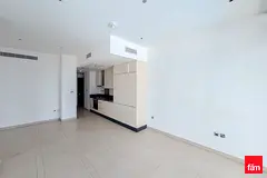 Huge Studio | Pool And Partial Sea View | Vacant