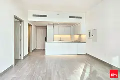 Multiple Cheques | Bright | Spacious