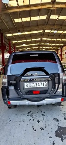 Mitsubishi Pajero GLS 2015 Japanese Specs