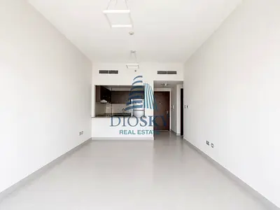 Spacious Apartment|With Kitchen Appliances|Vacant