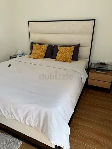 Modern king -size bed frame with headboard, bench and 2 side table - with mattre,excellent condition
