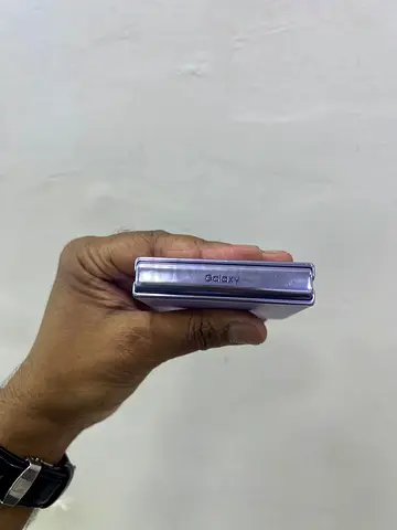 Flip 4