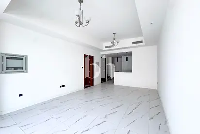Close to Pool | Prime Location | Back to Back