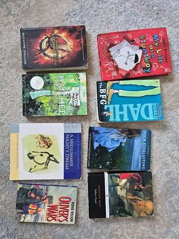 Bundle of 10 Kids  Young Adult Paperback Books - Classics and Adventure كتب منوعة للأطفال