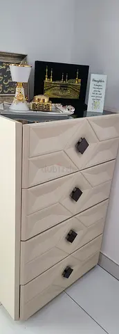 Home furniture chest drawers