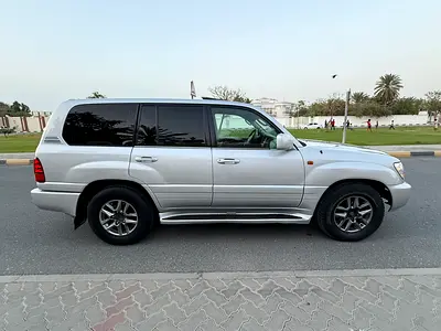 2006 Lexus LX-SERIES photo 18