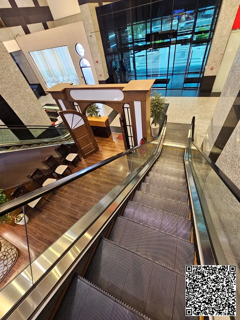gallery-image