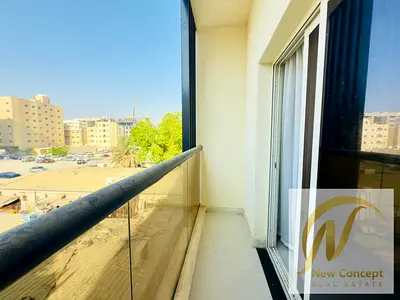🏖️ غرفة وصالة مفروشة للإيجار الشهري على كورنيش عجمان | فرش جديد | شامل الفواتير والإنترنت