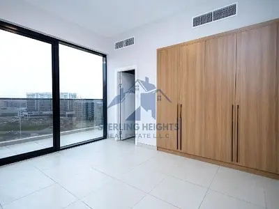 Smart & Spacious 2BR| Freehold | Ready to move