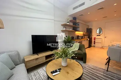 Fully Furnished | Close to Park | Ready To Move In