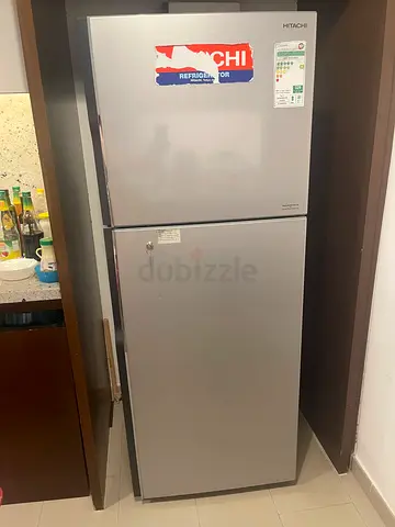 Hitachi Inverter Refrigerator – Excellent Condition