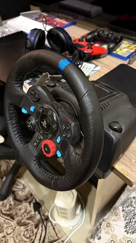 Logitech g29 gaming wheel