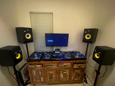 Pioneer DJ Controller Setup with KRK Monitor Speakers and Turntables