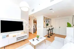 PARTIAL MARINA VIEW | VACANT | HIGH FLOOR