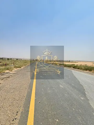 For sale in Sharjah Rawdat Al Qart area A commercial and residential plot of land, area 5,200 square feet A very special location