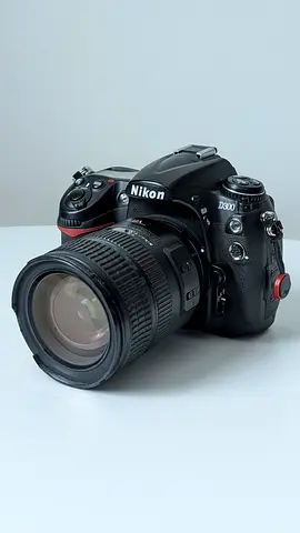 Nikon D300 DSLR + 24-120mm VR Lens + Pro Accessory Bundle