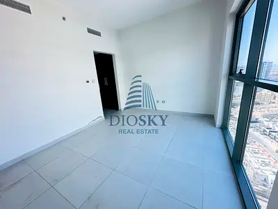 Well Maintained|With Kitchen Appliances|Near Exit