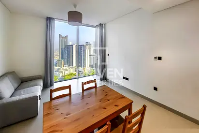Prime Unit with Vast Study Room | Well Furnished