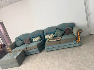 Used 3-seater + 2-seater Classic Fabric Sofa Set with Cushions