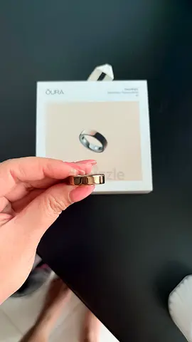 Oura Ring Gen 5 – Deep Rose – Size 10 (Worn 2 Days Only)
