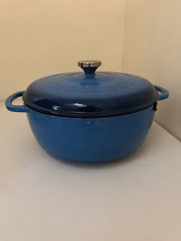 Blue Cast Iron Enameled Dutch Oven with Lid (Lodge)