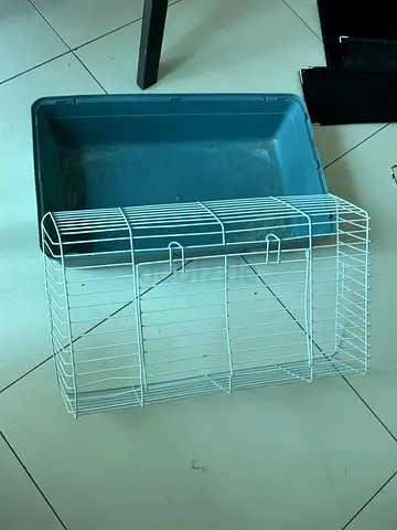 Free cage for small pets