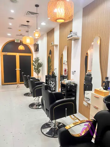 Ladies Salon Investment Opportunity | Prime Location | Spain Cluster