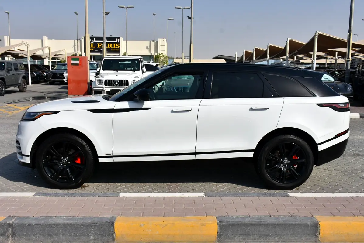 Land Rover Range Rover Velar 2019 — photo 1 of 11