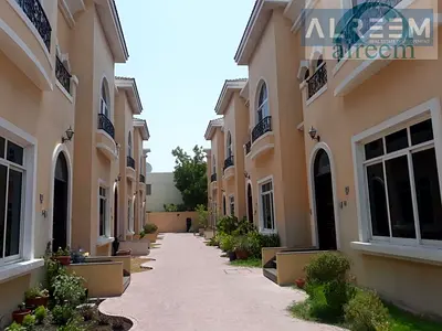 5 bed + Maid beautiful Compound Villa for rent. One Month Grace period !!!