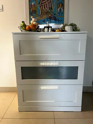 Chest of Drawer