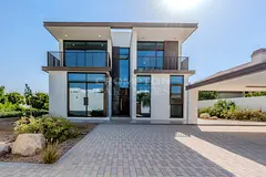Waterfront | Brand New Exceptional | Ready